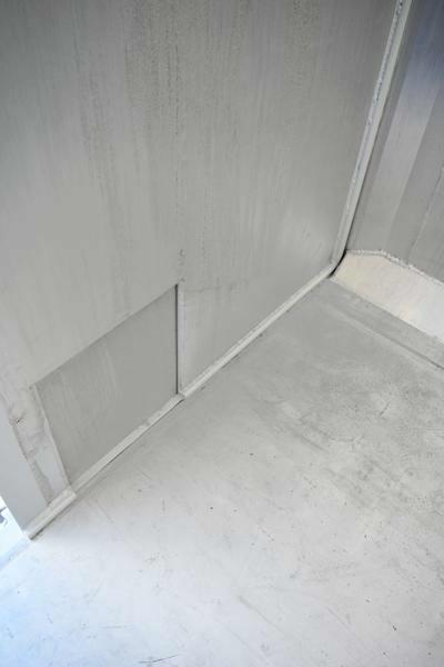 Edge around the inside of the rear door for tippers